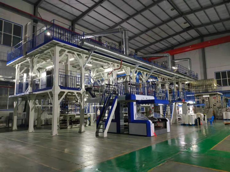 多功能拉伸膜三號線順利試機(jī)，助力公司大發(fā)展